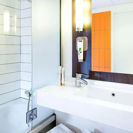 Hotel Ibis Styles Centre - Gare Part Dieu