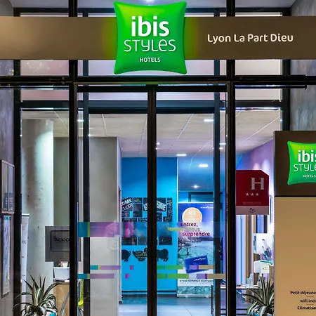 Ibis Styles Centre - Gare Part Dieu 3*