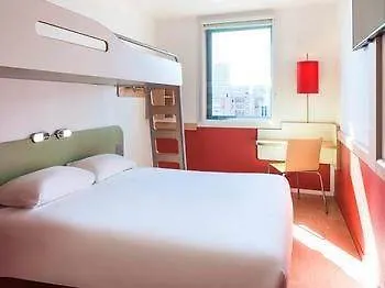 Otel Ibis Styles Centre - Gare Part Dieu 3*